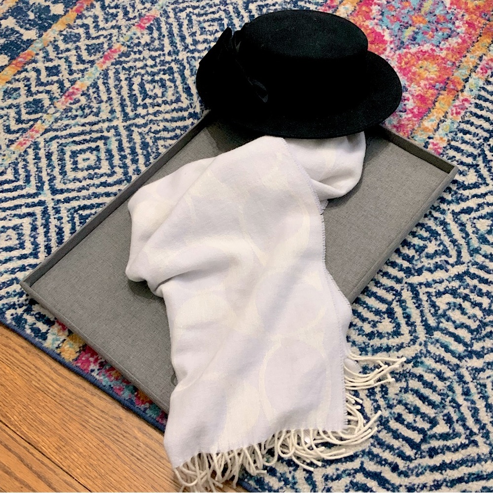 Coach Signature C Silk Wool Angora Cashmere Blend Muffler Scarf